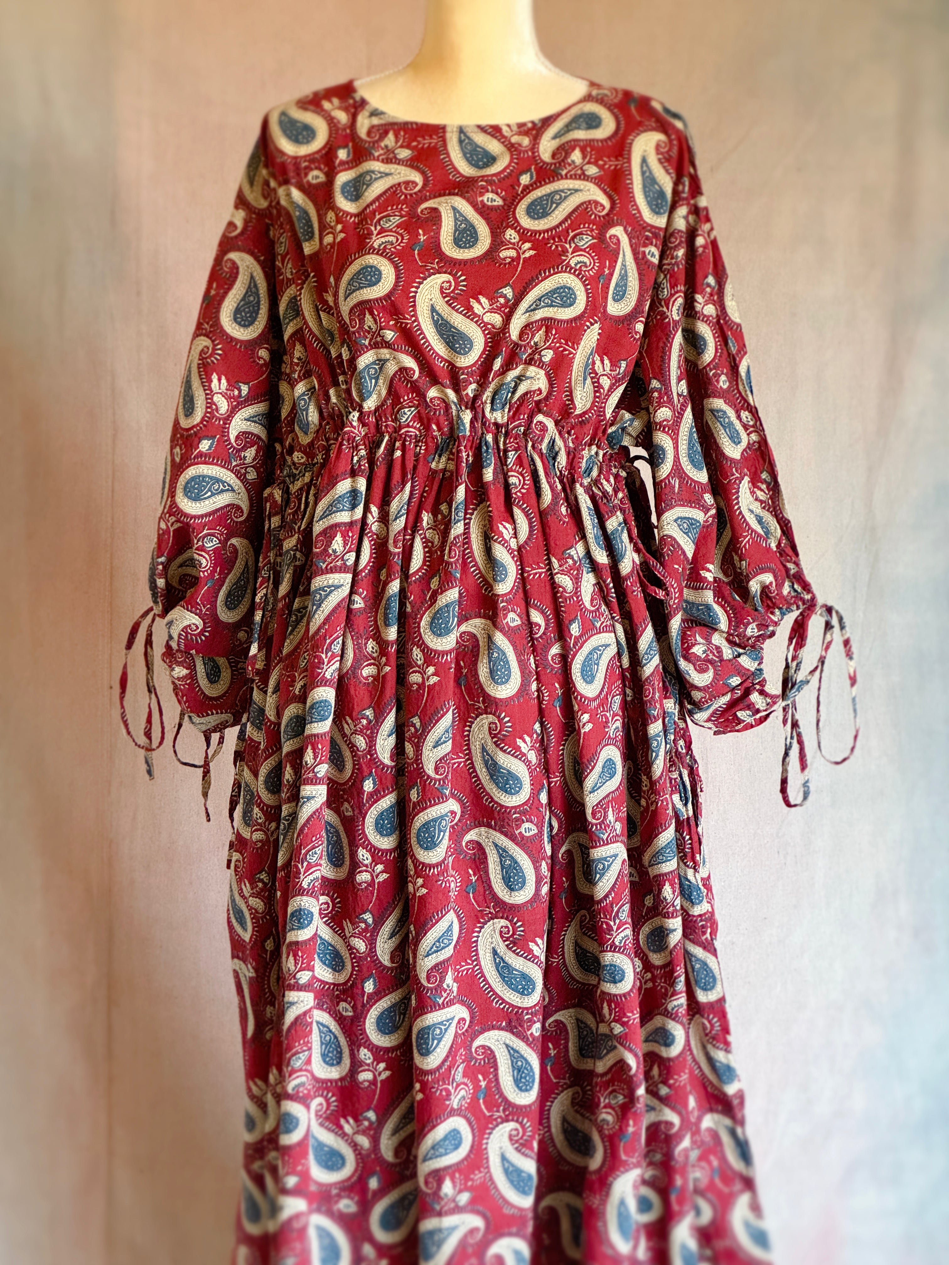 Poet Dress - Paniolo Paisley