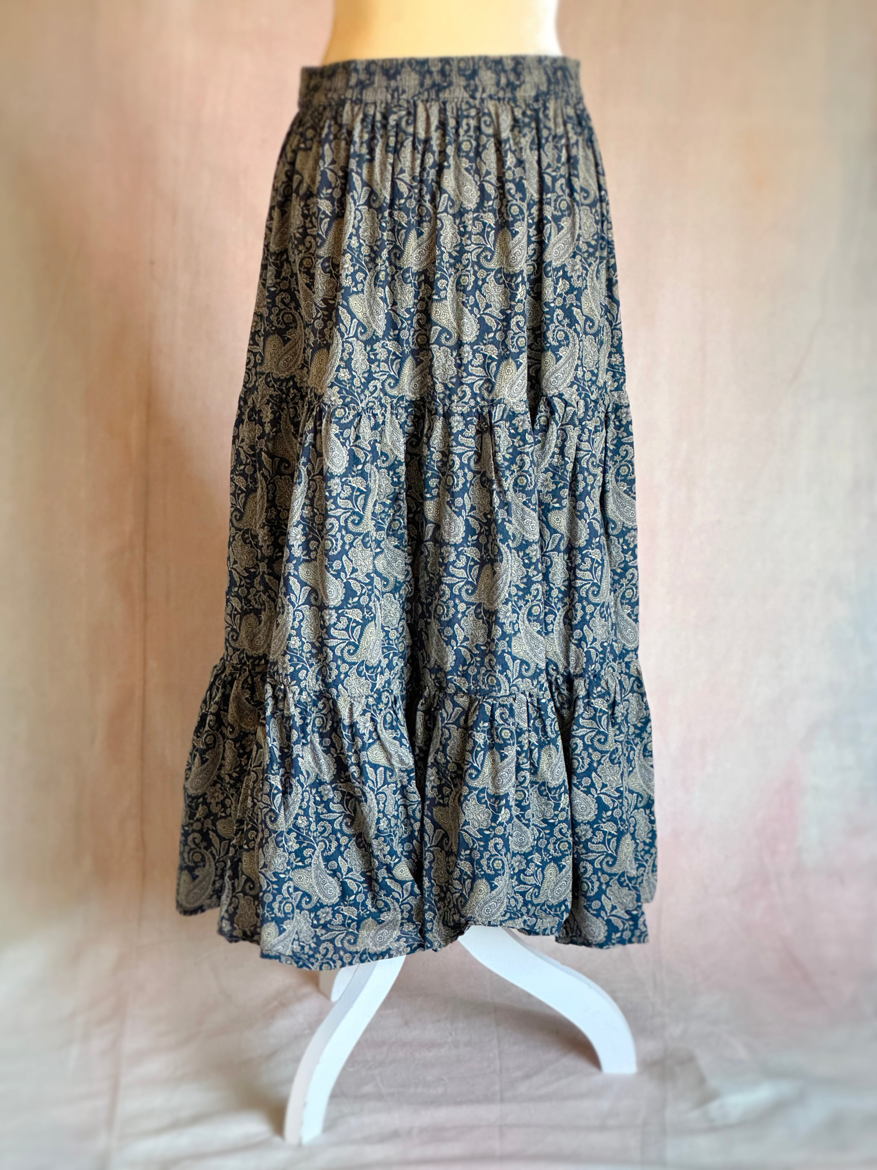 Full Skirt - Anini Paisley