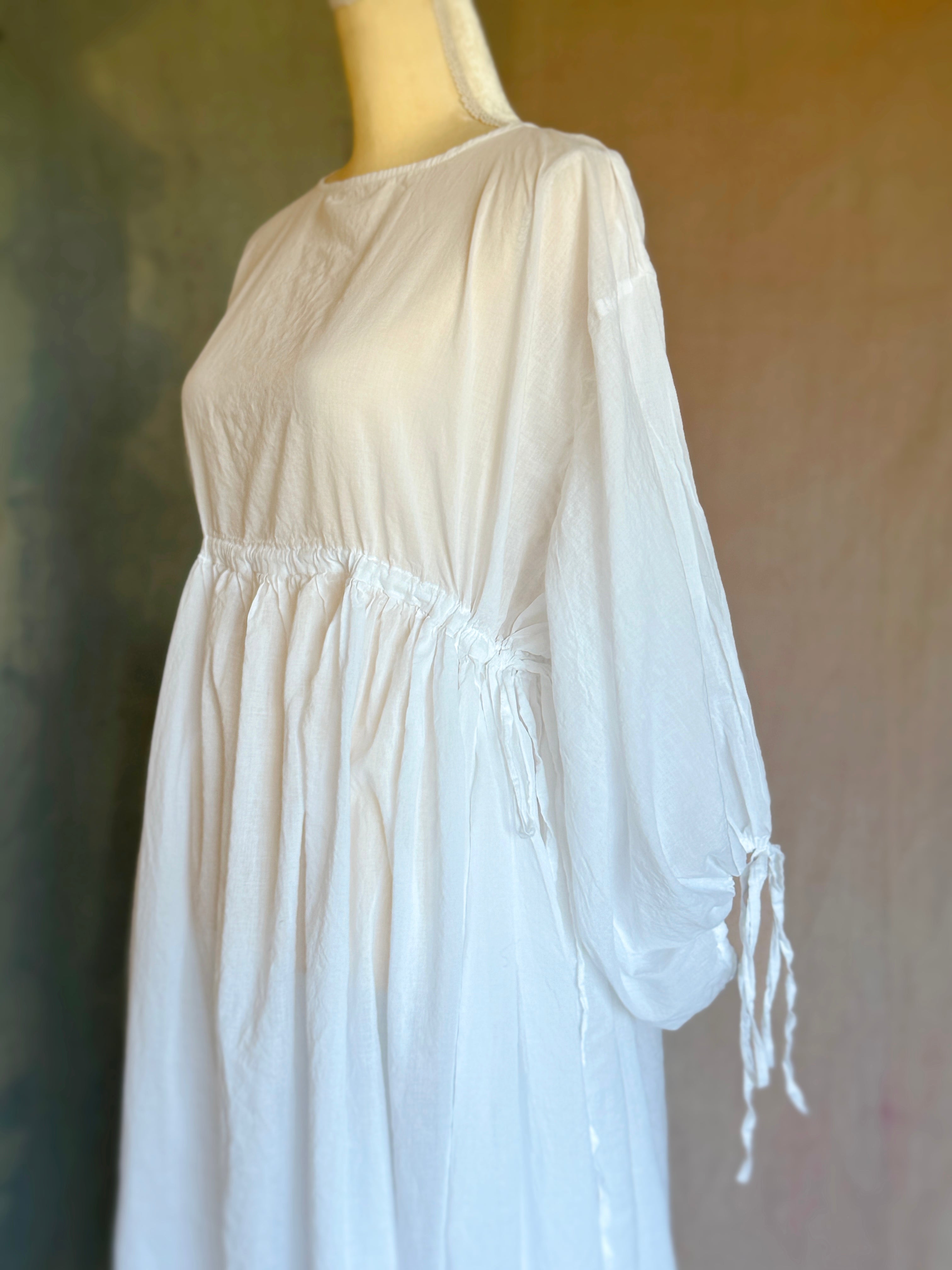 Poet Dress - Opua